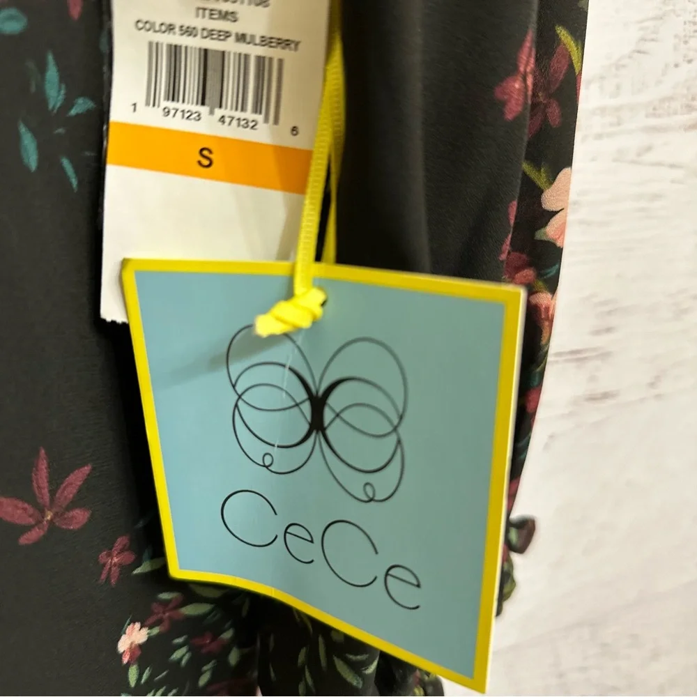 CeCe Women’s Floral Print Ruffled V-Neck Button Front Blouse - Picture 12 of 15